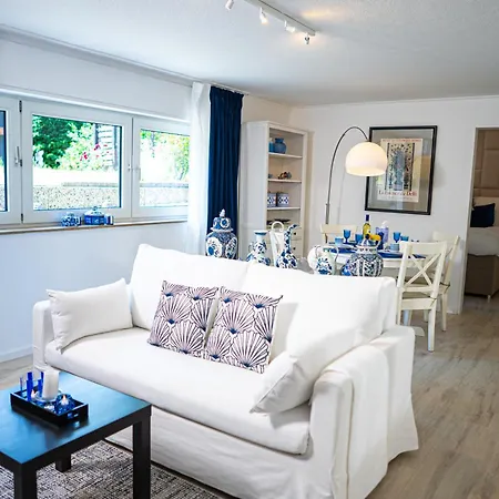 Apartment Royal Delft Boutique Dinslaken